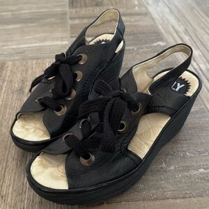 Fly London Yuta Platform Wedges Sandal Black Leather Women’s Size 8 (39)